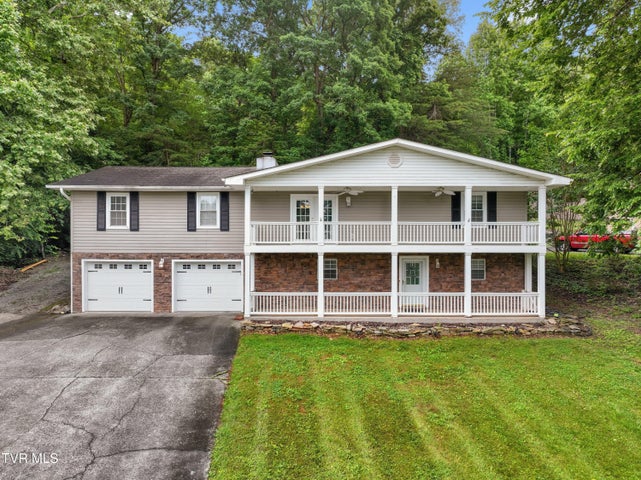 1st photo of 1302 Irwin Drive