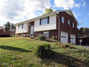 1st photo of 23 at 507 Spruce Street