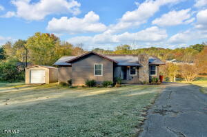 1st photo of 31 at 2 Broadwood Circle