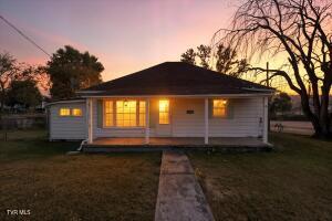 1st photo of 28 at 1320 Mimosa Drive